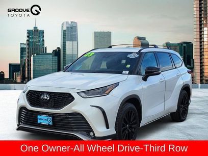 Used 2023 Toyota Highlander XSE