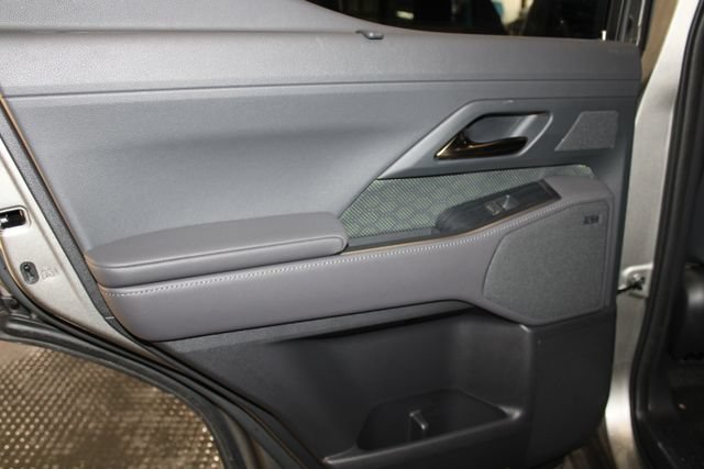 Used 2025 Lexus GX 550 AWD/4WD image 40