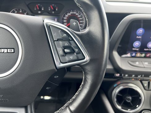 Used 2022 Chevrolet Camaro LT image 26