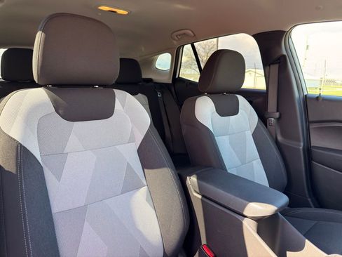 Used 2024 Chevrolet Trax LS w/ LS Convenience Package image 34