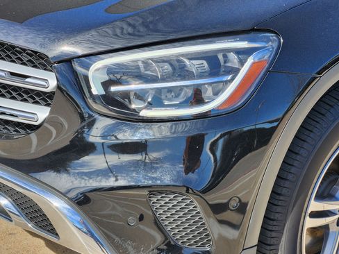 Certified 2022 Mercedes-Benz GLC 300 4MATIC image 8