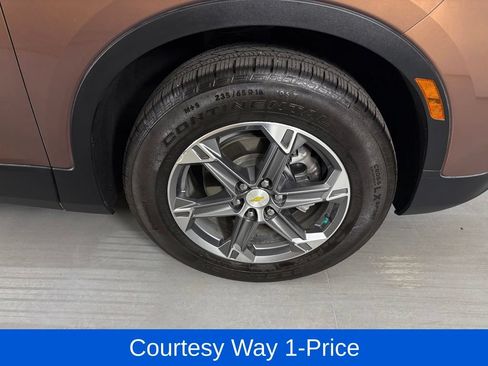 Used 2023 Chevrolet Blazer LT w/ Convenience Package FWD image 13