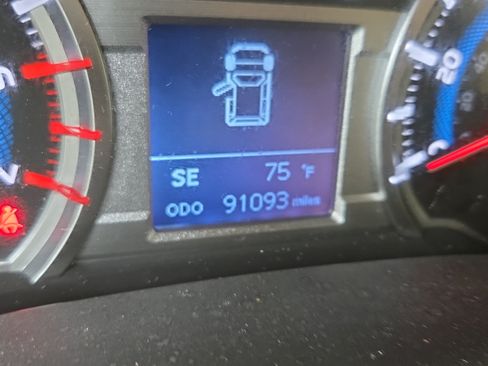 Used 2019 Toyota 4Runner Limited AWD/4WD image 27