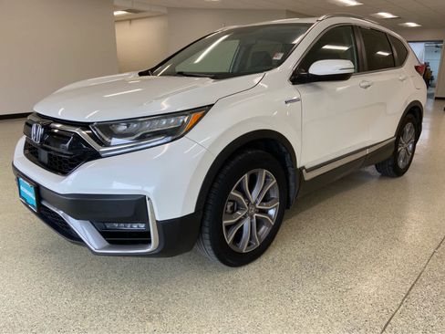 Used 2020 Honda CR-V Touring image 2