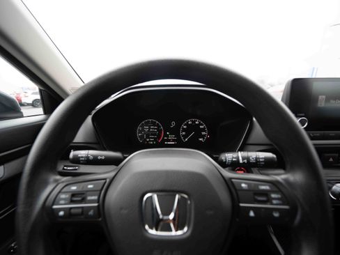 Certified 2023 Honda CR-V EX image 15