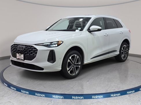 New 2026 Audi Q5 Premium AWD/4WD image 1