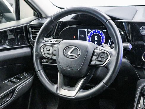 Used 2025 Lexus NX 250 FWD w/ Accessory Package (2T) image 16