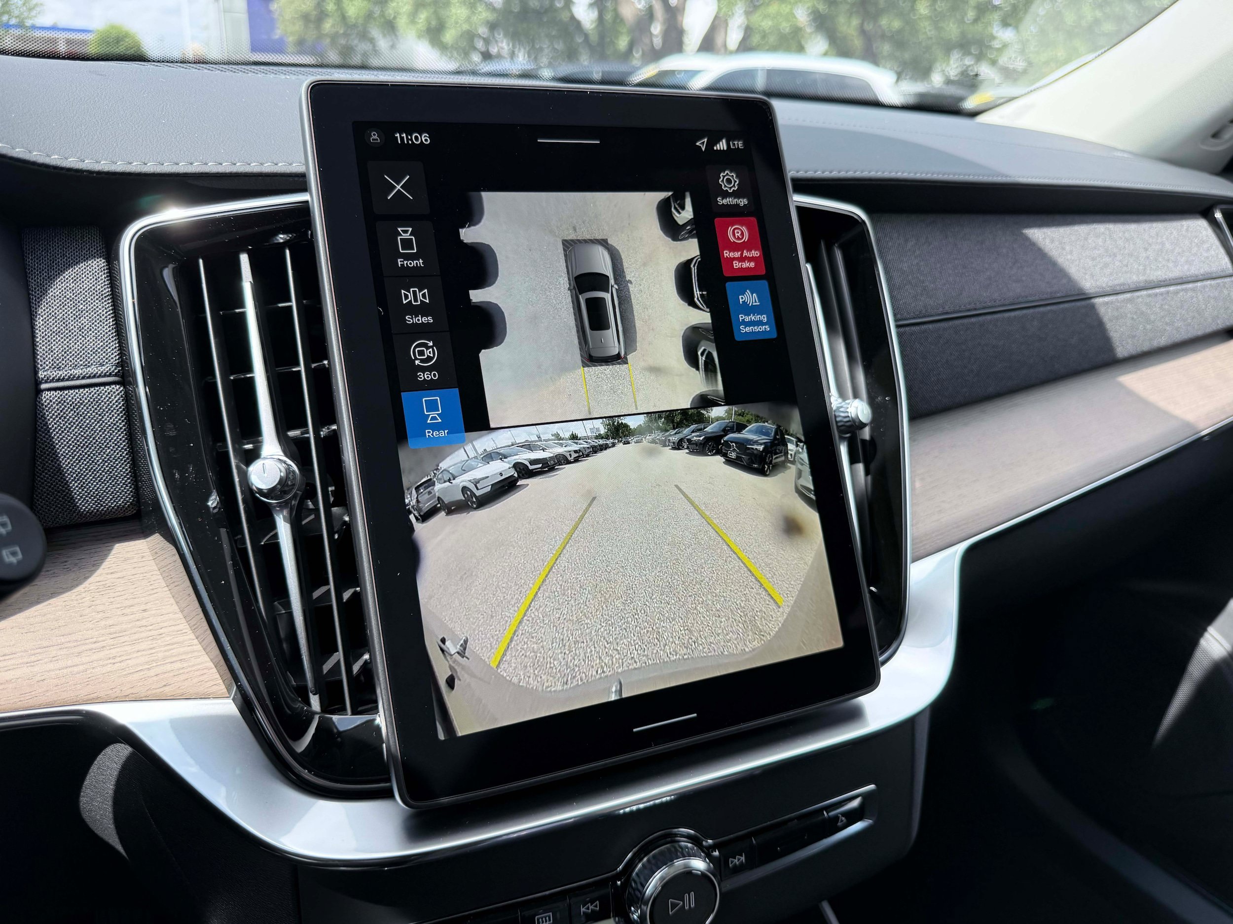 New 2026 Volvo XC90 T8 Plus AWD/4WD image 23