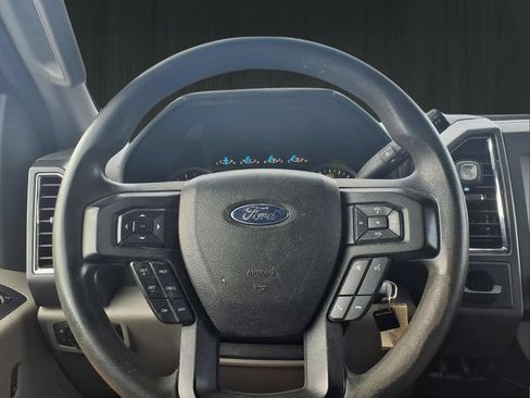 Used 2016 Ford F150 XLT RWD image 22