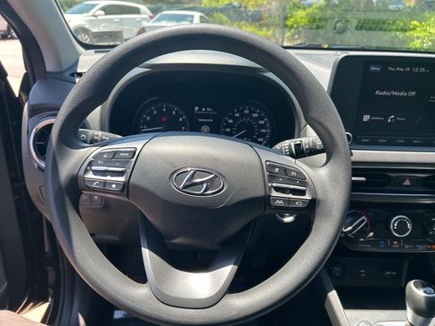 Used 2023 Hyundai Kona SEL AWD/4WD image 23