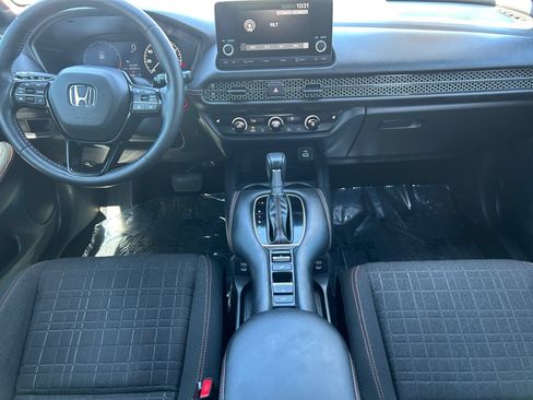 Used 2025 Honda HR-V Sport image 16