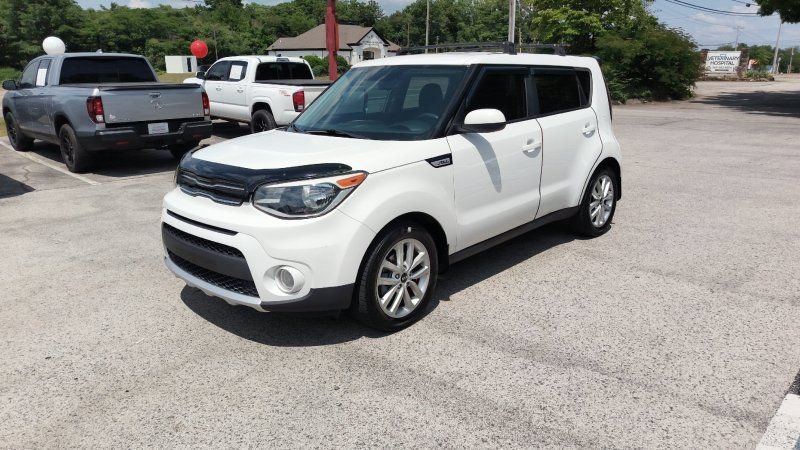 Used 2017 Kia Soul + FWD image 1