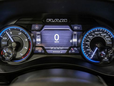 Used 2022 RAM 3500 Limited AWD/4WD image 18