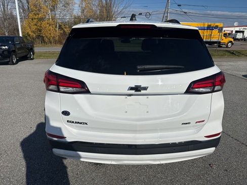Used 2022 Chevrolet Equinox RS w/ LPO, Floor Liner Package image 5