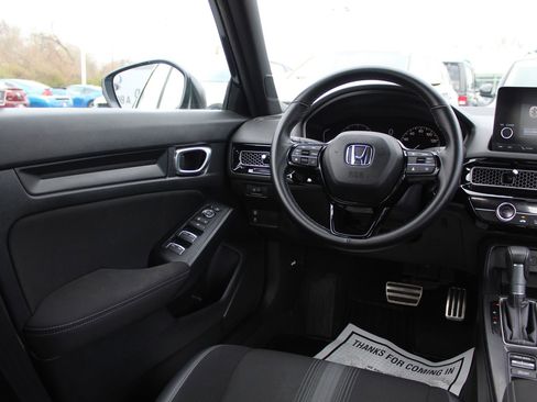 Used 2024 Honda Civic Sport image 10