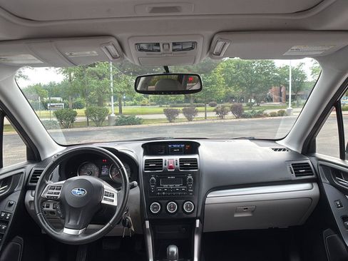 Used 2014 Subaru Forester 2.5i Limited AWD/4WD image 20