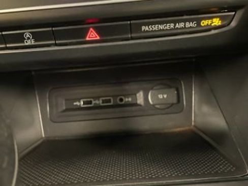 Used 2020 Volkswagen Atlas SE w/ Panoramic Sunroof Package FWD image 19