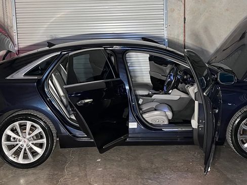 Used 2013 Cadillac XTS Luxury w/ Driver Awareness Package image 10