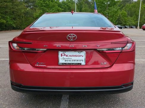 Used 2025 Toyota Camry LE w/ Convenience Package FWD image 5
