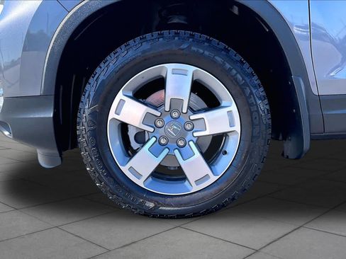 Used 2025 Honda Ridgeline RTL image 10