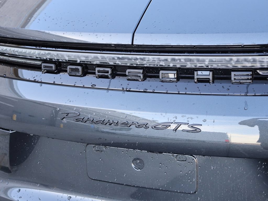 Certified 2025 Porsche Panamera GTS AWD/4WD image 8