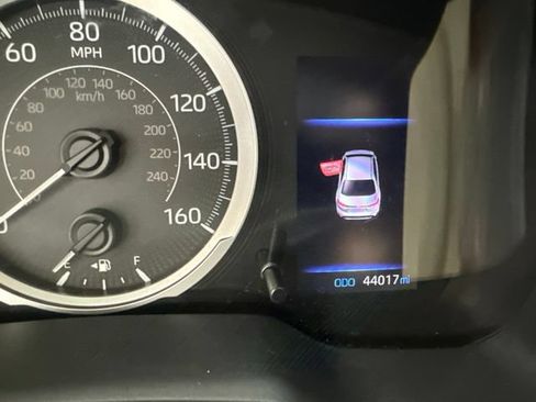 Used 2021 Toyota Corolla LE w/ Carpet Mat Package (TMS) FWD image 15
