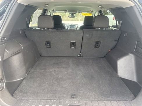 Used 2024 Chevrolet Equinox LT AWD/4WD image 29