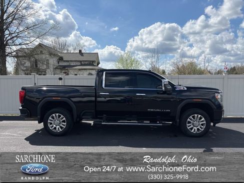 Used 2020 GMC Sierra 2500 Denali w/ Denali Ultimate Package image 1