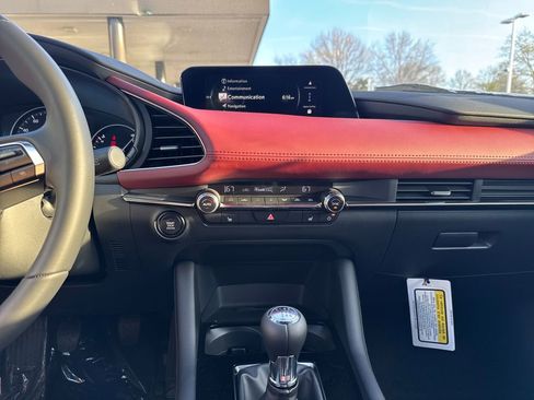 New 2026 MAZDA MAZDA3 2.5 S Hatchback w/ Premium Pkg image 23