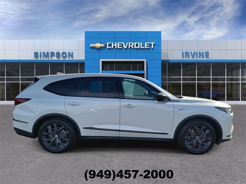 Used 2023 Acura MDX A-Spec image 9