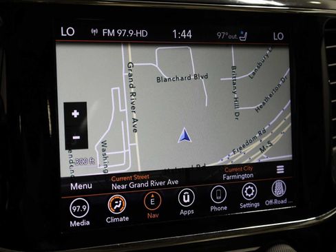Used 2020 Jeep Grand Cherokee Limited w/ Luxury Group II AWD/4WD image 31