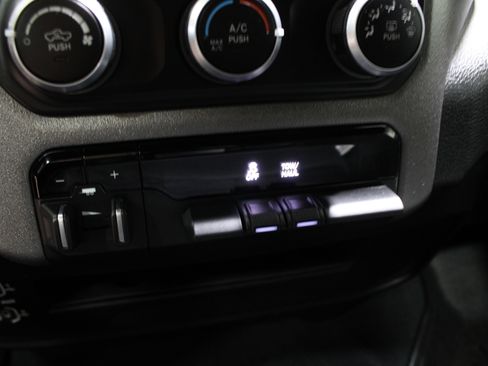 Used 2022 RAM 2500 Tradesman image 22