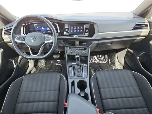 Used 2022 Volkswagen Jetta Sport FWD image 9