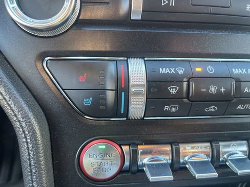 Used 2019 Ford Mustang Premium image 28