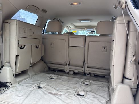 Used 2008 Lexus LX 570 4WD image 31