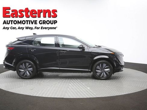 Used 2023 Nissan Ariya AWD image 47