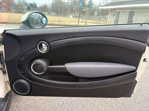 Used 2011 MINI Cooper Clubman S image 22