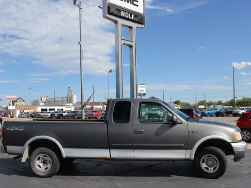 Used 2003 Ford F150 XL AWD/4WD image 2