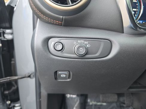 New 2025 Chevrolet Blazer Premier w/ Driver Confidence II Package image 20