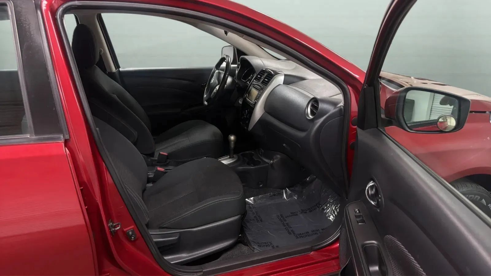 Used 2018 Nissan Versa SV w/ SV Special Edition Package FWD image 21