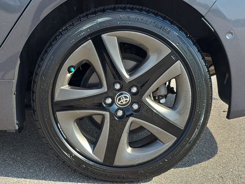 Used 2020 Toyota Prius Limited image 34