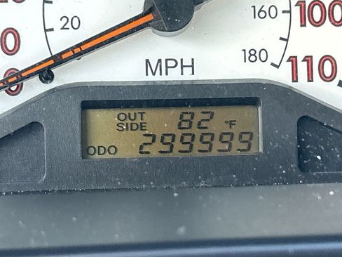 Used 2004 Toyota Corolla S w/ PWR Pkg FWD image 19