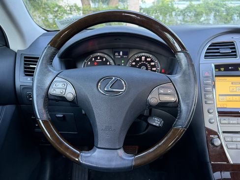 Used 2011 Lexus ES 350 FWD image 33