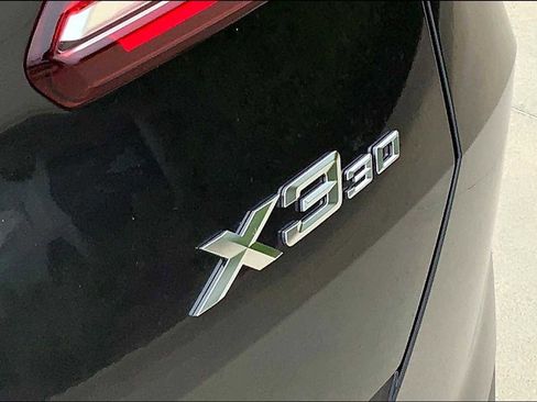 New 2025 BMW X3 xDrive30i w/ Premium Package image 15