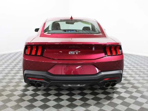 Used 2025 Ford Mustang GT Premium RWD image 5