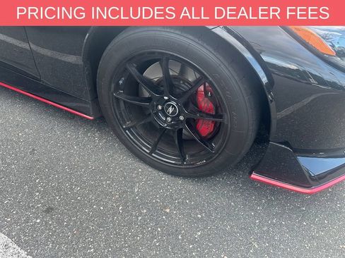 Used 2024 Nissan Z NISMO w/ Floor Mat Package RWD image 5