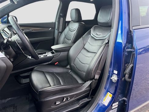 Used 2024 Cadillac XT5 Sportv w/ Platinum Package image 22