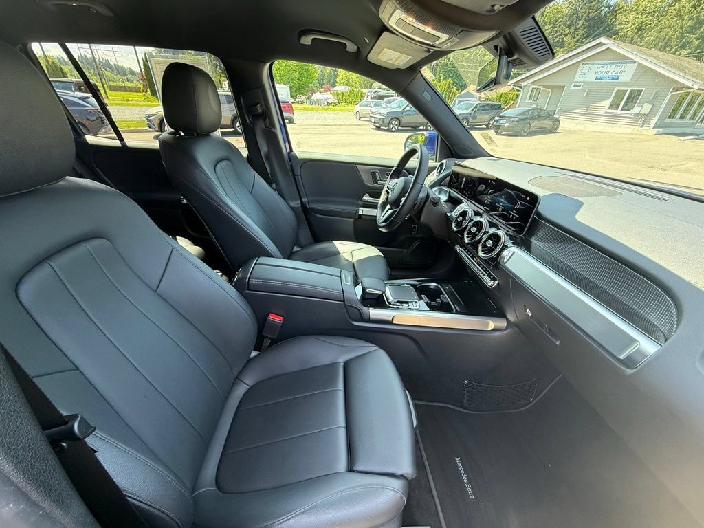 Used 2020 Mercedes-Benz GLB 250 4MATIC image 16