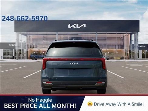 Used 2025 Kia Carnival SX Prestige image 5