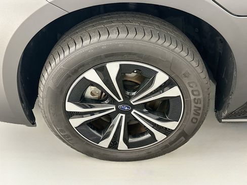 Used 2024 Subaru Solterra AWD/4WD image 11
